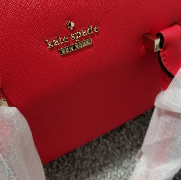 Kate Spade New York Cameron Street(Small) Lane Bag in Rooaterred - Picture 5 of 8